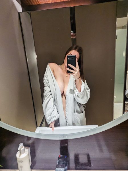 Khloé Roy — 5
